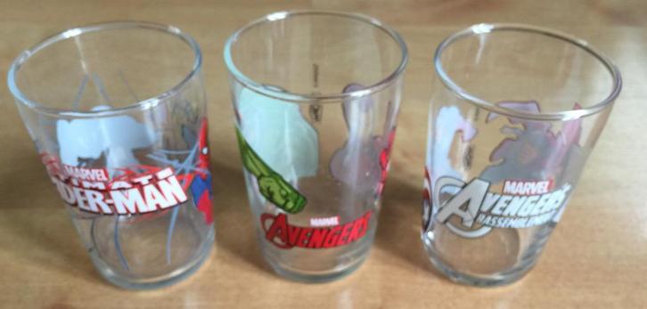 3 MARVEL Avengers Ultimate Spiderman glazen, Verzamelen, Glas en Drinkglazen, Zo goed als nieuw, Waterglas, Ophalen of Verzenden