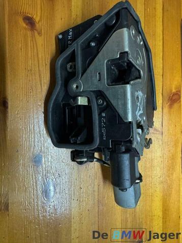 Deurslot mechaniek rechts voor BMW 7-serie E65 E66 8240572 beschikbaar voor biedingen