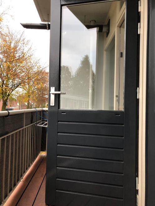 Balkondeur hout met dubbele glas, Doe-het-zelf en Bouw, Deuren en Vliegenramen, Zo goed als nieuw, Buitendeur, 200 tot 215 cm