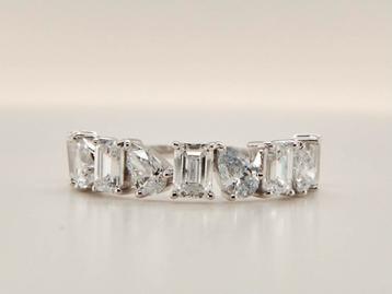  Te koop: prachtige 14 karaat witgouden labo-diamant ring beschikbaar voor biedingen