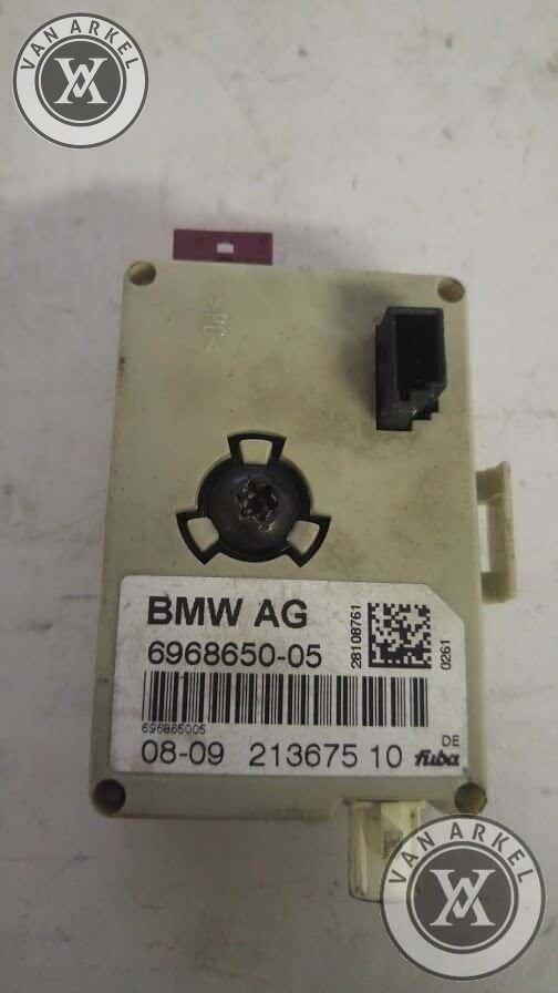 Bmw 3 Serie E93 Antenneversterker AM/FM rechts, Auto diversen, Autoradio's, Ophalen of Verzenden
