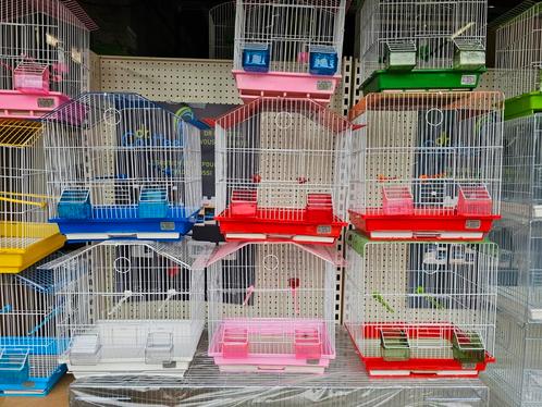 Petites cages à oiseaux - Différents modèles - Large choix, Animaux & Accessoires, Oiseaux | Cages & Volières, Neuf, Enlèvement ou Envoi
