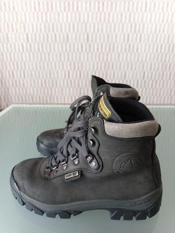 Leren trekkingschoenen La Sportiva, maat 40 beschikbaar voor biedingen