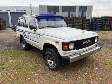 Toyota Land Cruiser HJ 60 disponible aux enchères