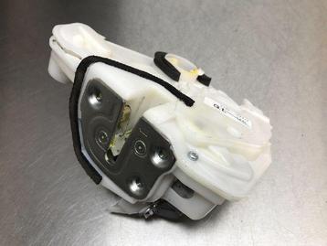 PORTIERSTANGEN LINKS VOOR Mazda 2 (DJ / DL) beschikbaar voor biedingen