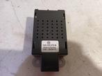 ANTENNE VERSTERKER Volkswagen Golf VI (5K1) (5M0035570B), Auto-onderdelen, Gebruikt, Volkswagen