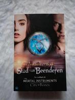 Boek: Cassandra Clare - Stad Van Beenderen, Ophalen of Verzenden, Nieuw, Cassandra Clare