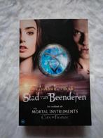 Boek: Cassandra Clare - Stad Van Beenderen, Enlèvement ou Envoi, Neuf, Cassandra Clare