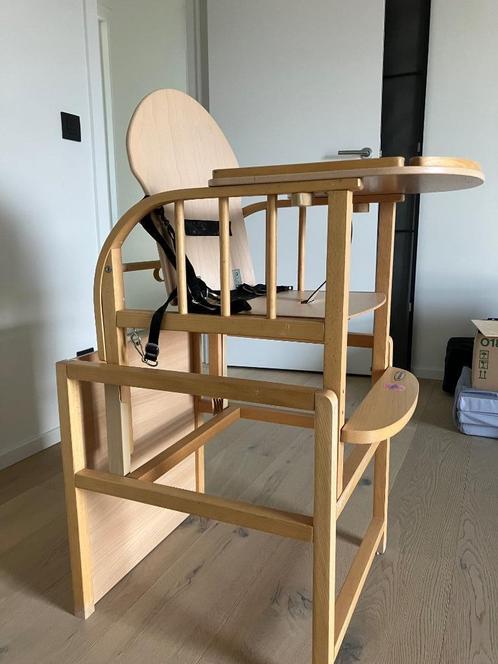 Eetstoel/bureautje, Kinderen en Baby's, Kinderstoelen, Gebruikt, Meegroeistoel, Aanschuifbaar, Afneembaar eetblad, Gordel(s), Ophalen