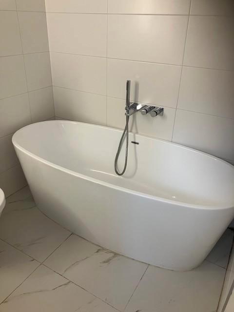 Bad type Stark, Huis en Inrichting, Badkamer | Complete badkamers, Zo goed als nieuw, Ophalen