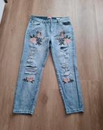 Jeans ONLY Boyfriend maat 28, Vêtements | Femmes, Jeans, Only, Enlèvement ou Envoi, Comme neuf, W28 - W29 (confection 36)