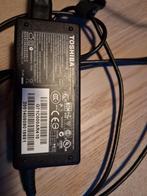 Toshiba laptop oplader charger 19V, Computers en Software, Laptop-opladers, Ophalen