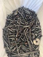 Gezocht! €34 per/KG VOOR HARDMETAAL (WIDIA) – WIJ KOPEN IN!, Doe-het-zelf en Bouw, Gereedschap | Freesmachines, Ophalen