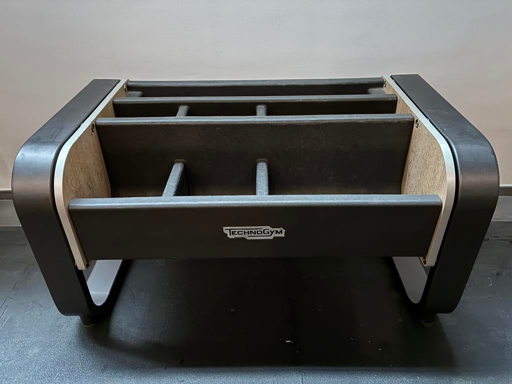 Bac de rangement Omnia Technogym, Enlèvement, Utilisé