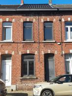 Te renoveren huis gelegen in Courcelles met nieuw dak, Immo, 200 tot 500 m², 115 m², 2 kamers, Tussenwoning