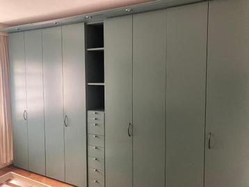 Slaapkamerkast Interlubke beschikbaar voor biedingen