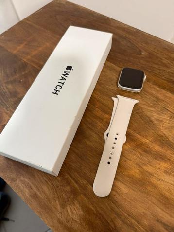 Apple wacht se (gen2) 44m beschikbaar voor biedingen