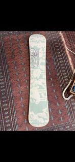 Snowboard 154, Sport en Fitness, Ophalen, Zo goed als nieuw