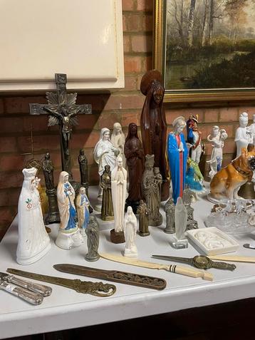 Antiek Religieuze objecten beschikbaar voor biedingen
