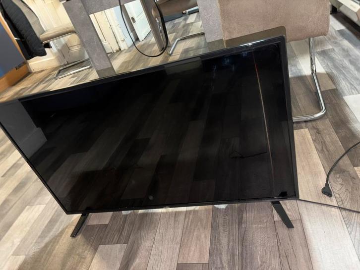 Télé HIGH ONE, TV, Hi-fi & Vidéo, Télévisions, Utilisé, LCD, 60 à 80 cm, HD Ready (720p), Autres marques, Enlèvement