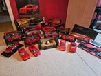 Collection Ferrari, 20 maquettes de voitures et affiches, Comme neuf, Enlèvement, Voiture