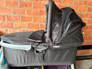 Thule bassinet - reiswieg beschikbaar voor biedingen