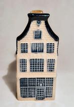 KLM huisje nr 11, Pijlsteeg 31 Amsterdam, Ophalen