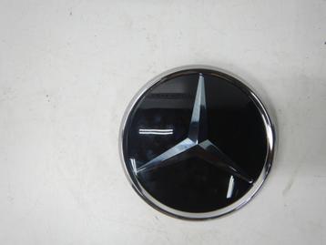 MB C-Klasse W206 Distronic ACC Logo Grille A0008881800 beschikbaar voor biedingen
