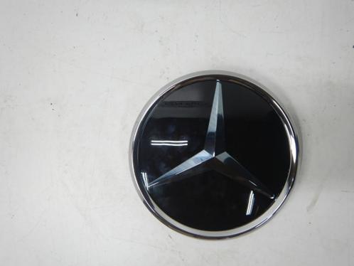 MB C-Klasse W206 Distronic ACC Logo Grille A0008881800, Auto-onderdelen, Carrosserie, Mercedes-Benz, Gebruikt, Ophalen of Verzenden