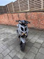 Yamaha aerox, Fietsen en Brommers, Ophalen, Zo goed als nieuw, Aerox