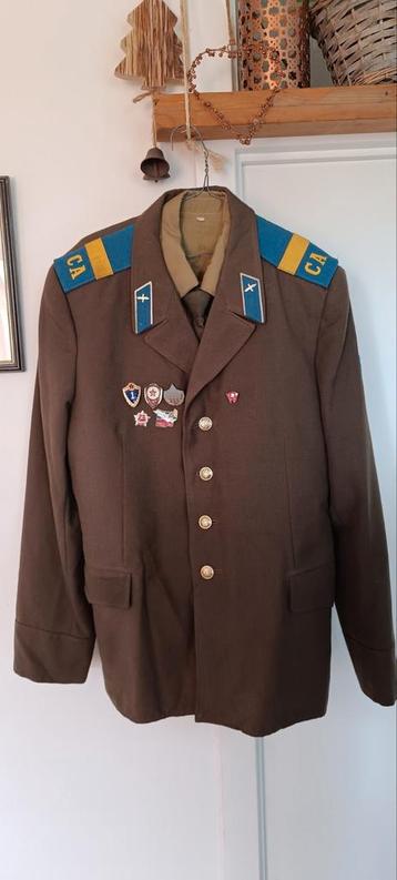 Veste de l'armée soviétique de l'année 1989, Enlèvement