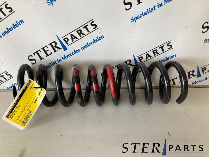 Ressort de suspension avant d'un Mercedes SL, Autos : Pièces & Accessoires, Suspension & Châssis, Mercedes-Benz, Utilisé, 3 mois de garantie