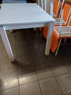 Witte moderne tafel uitklapbaar en 6 oranje stoelen, Huis en Inrichting, Tafels | Eettafels, Ophalen