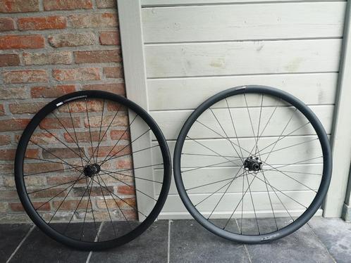 Racefiets wielen Vision SC30 DB wielset van carbonvezel, Fietsen en Brommers, Fietsonderdelen, Zo goed als nieuw, Racefiets, Wiel