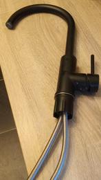 Zwarte mengkraan, Bricolage & Construction, Enlèvement