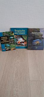 2boeken over tropische siervissen, Boeken, Dieren en Huisdieren, Ophalen, Gelezen, Vissen