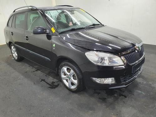 Fabia voorkop 2011 compleet (plaatwerk verlichting koelers e, Auto-onderdelen, Carrosserie, Bumper, Gebruikt, Ophalen