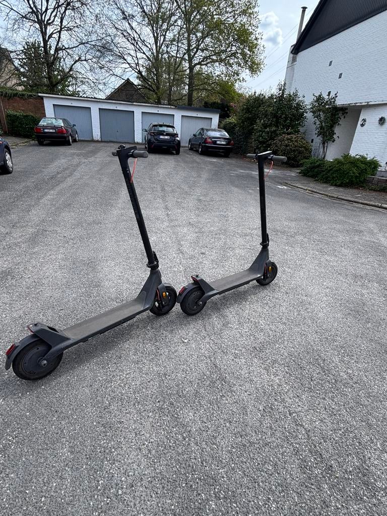 2x elektrische steps xiaomi 4 lite pro, Vélos & Vélomoteurs, Trottinettes, Enlèvement, Comme neuf