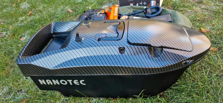 Voerboot met accessoires en extra's, Watersport en Boten, Hengelsport | Karpervissen, Ophalen