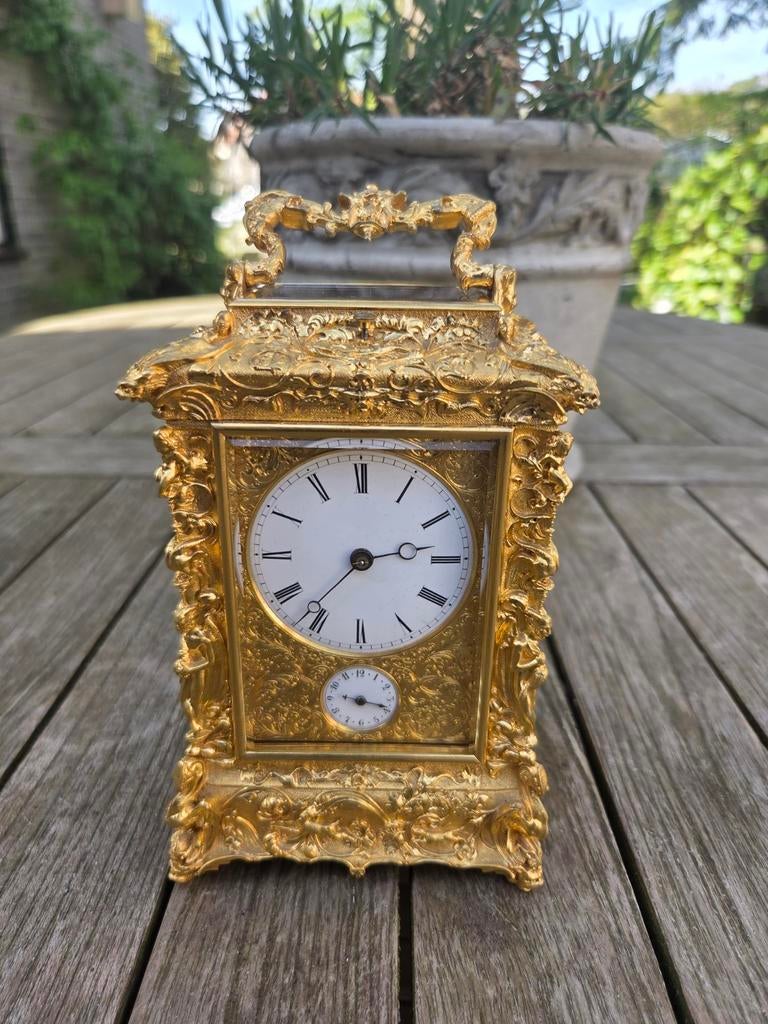 Gezocht aparte klokken,reiswekkers en inboedels met klokken, Ophalen