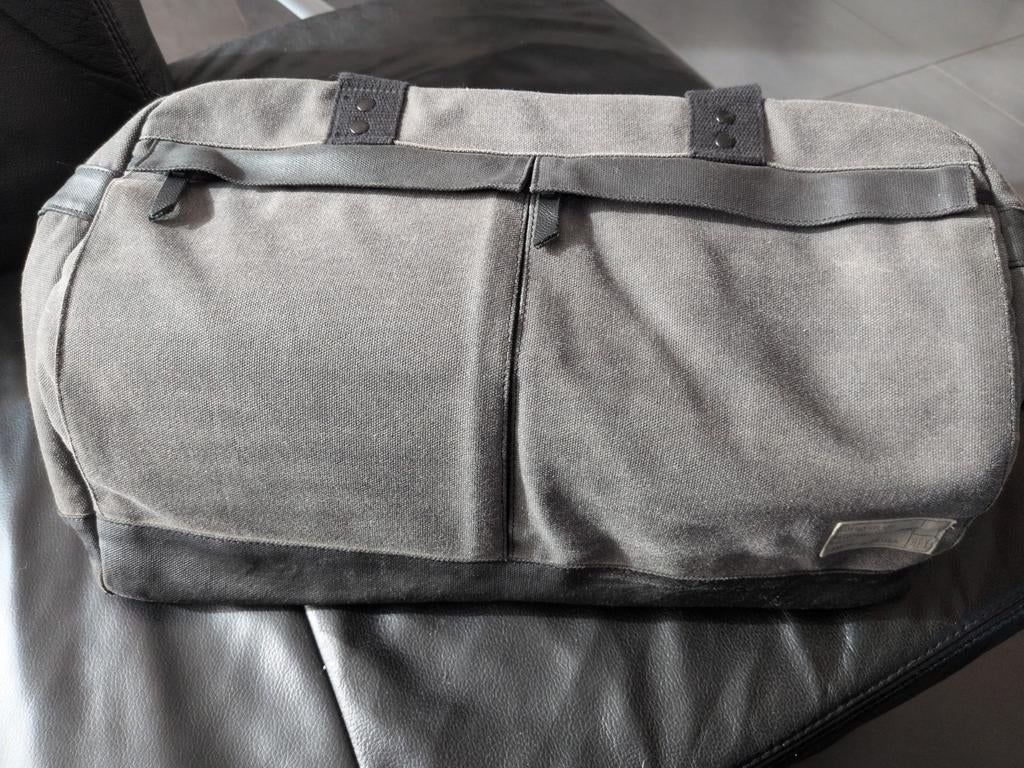 Leuke laptoptas van HEX in zeer goede staat, Ophalen, Zo goed als nieuw