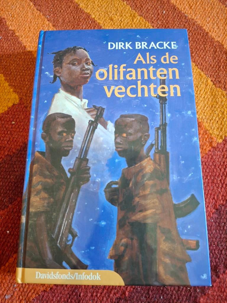 Als de olifanten vechten Dirk Bracke, Ophalen of Verzenden