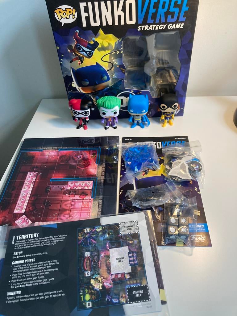 Funko Verse Strategy Game DC Batman, Hobby en Vrije tijd, Gezelschapsspellen | Bordspellen, Nieuw, Een of twee spelers, Drie of vier spelers