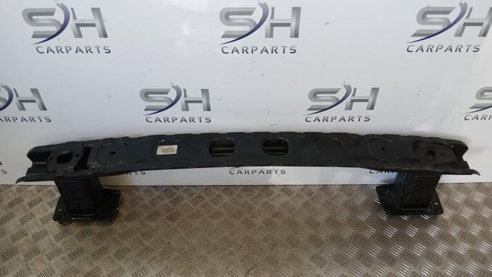 Cadre pare-chocs arrière d'un Mercedes B-Klasse, Autos : Pièces & Accessoires, Suspension & Châssis, Utilisé, 3 mois de garantie