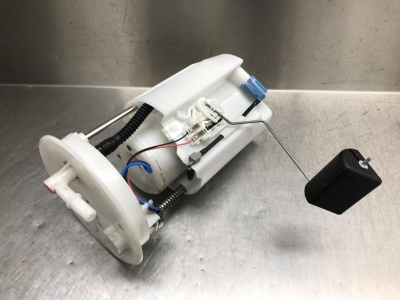 BRANDSTOFPOMP Suzuki Ignis (MF) (01-2016/-), Gebruikt, Suzuki