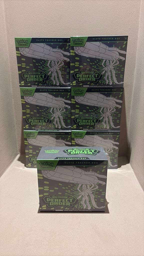 Pokemon Perfect Order ETB, Ophalen of Verzenden, Zo goed als nieuw