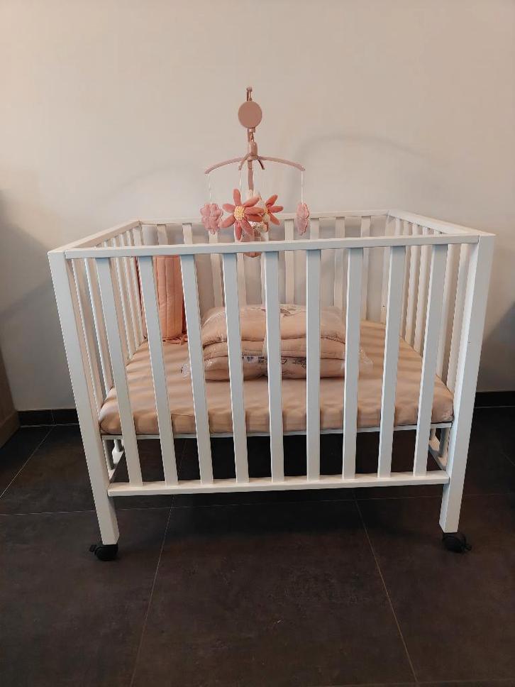 Park Pericles op wieltjes, Kinderen en Baby's, Babyparken, Zo goed als nieuw, Rechthoekig, In hoogte verstelbaar, Boxkleed, Wieltjes