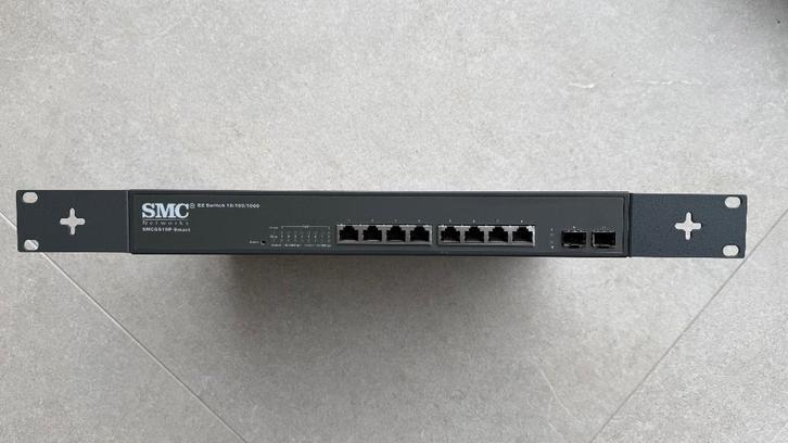 SMC EZ Switch SMCGS10P-Smart | Gigabit WebSmart PoE Switch, Computers en Software, Netwerk switches, Gebruikt, Ophalen