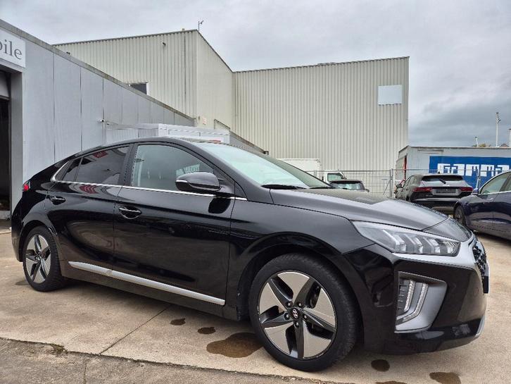 Hyundai IONIQ 1.6 GDi HEV // HYBRID // 85.900 KM !! 2022 !!, Auto's, Hyundai, Bedrijf, Te koop, IONIQ, ABS, Achteruitrijcamera