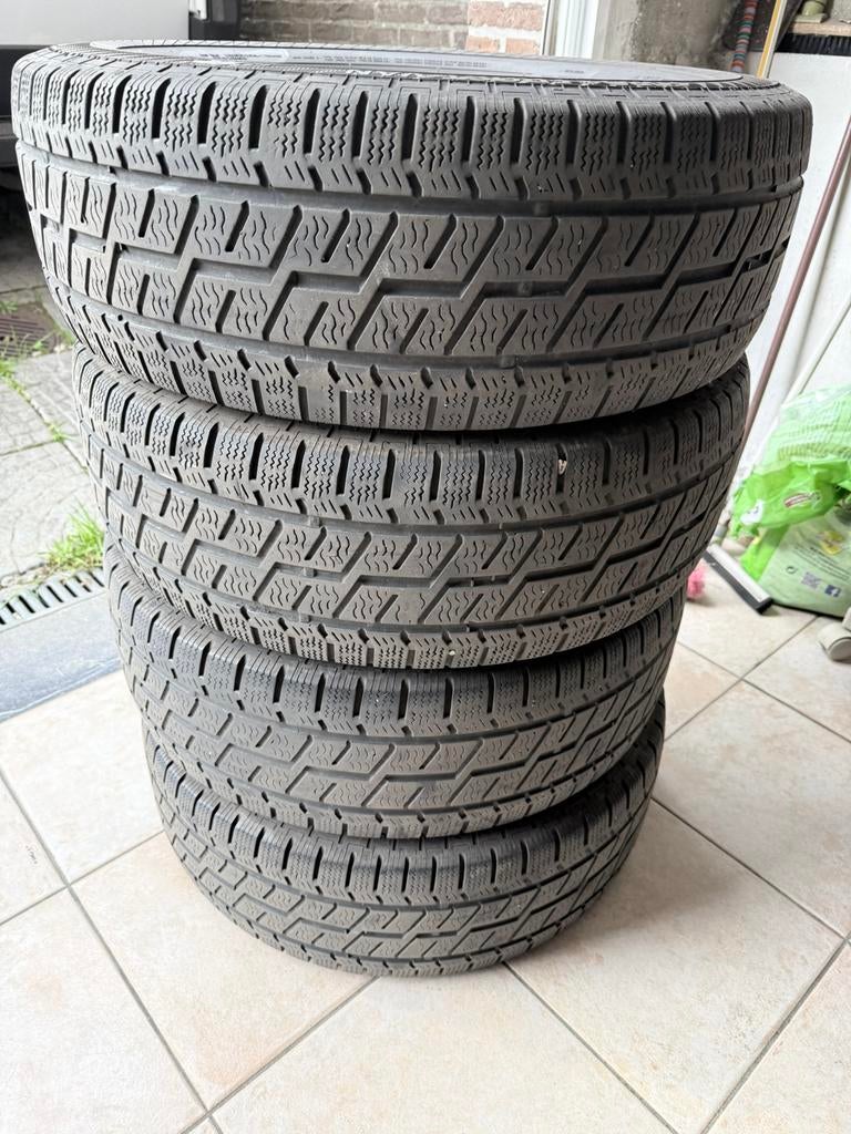 4 pneus 235/65/16, Autos : Pièces & Accessoires, Pneus & Jantes, Enlèvement, Pneu(s)